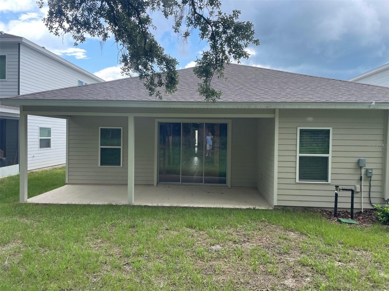 ARBOR GREENS - Residential Lease