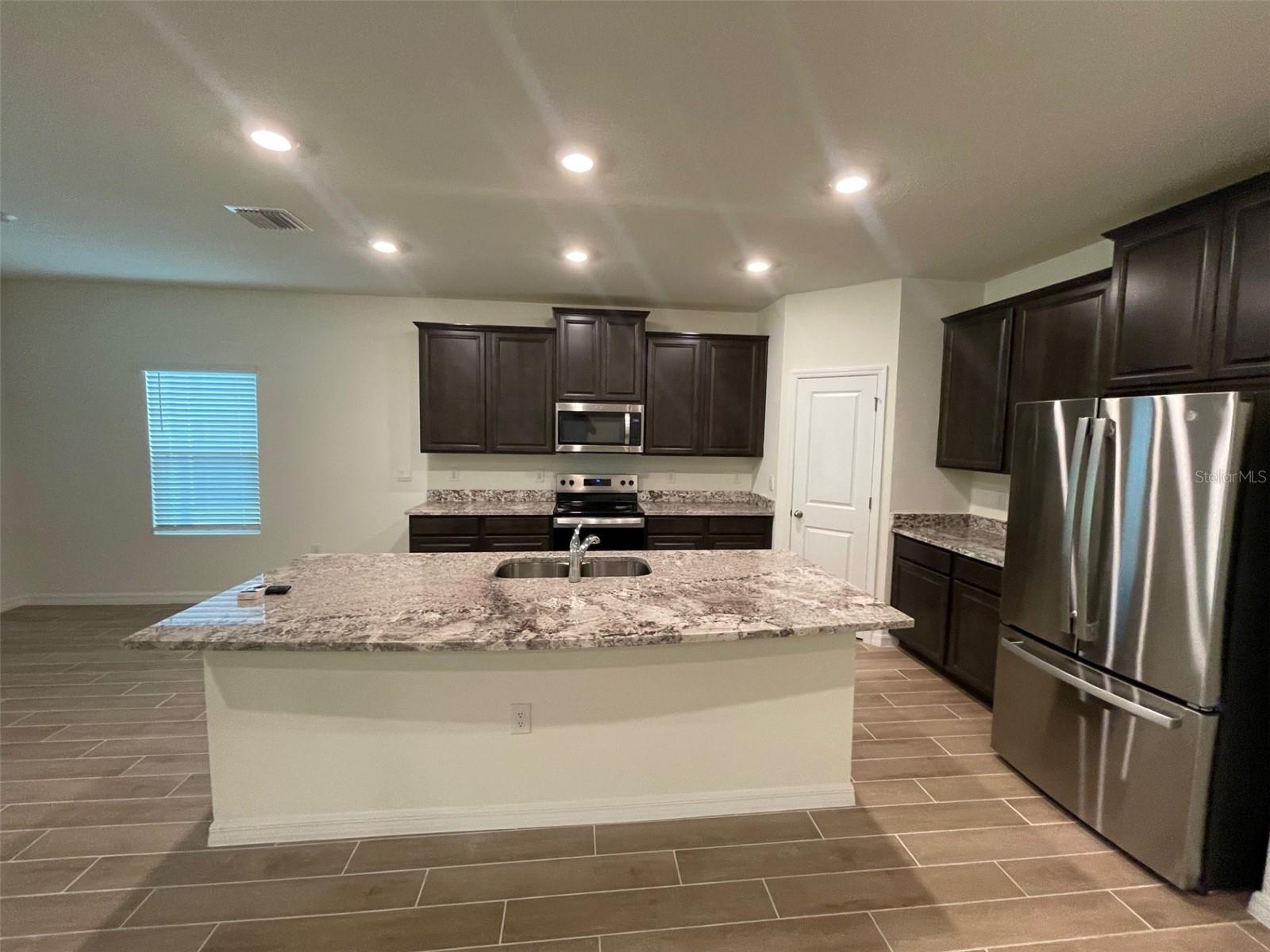 ARBOR GREENS - Residential Lease