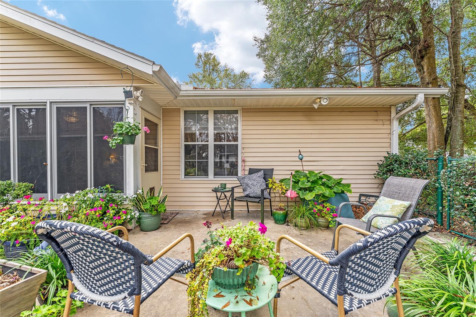 OAK RUN NBRHD 11 - Residential