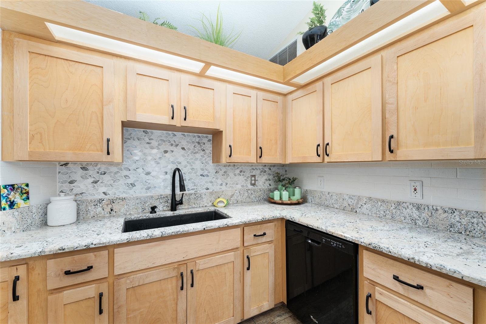 OAK RUN NBRHD 11 - Residential