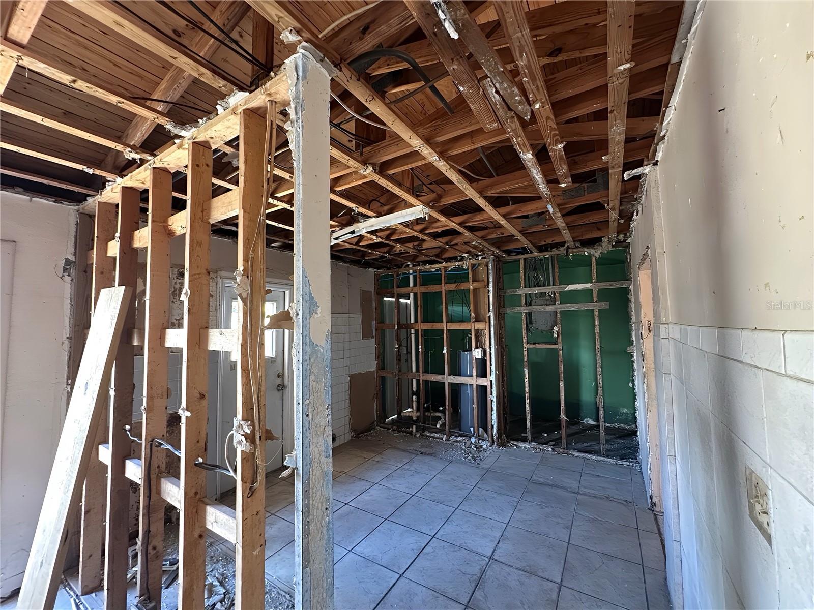 810 S SWINTON AVENUE