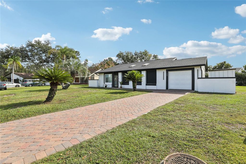 Photo of 706 Brassie Lane, Kissimmee, FL 34759 (MLS # S5148931)