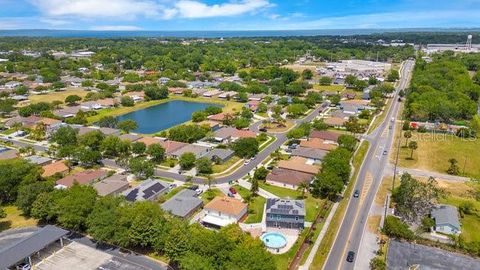 Single Family Residence in WINTER GARDEN FL 470 REGAL DOWNS CIRCLE 2.jpg