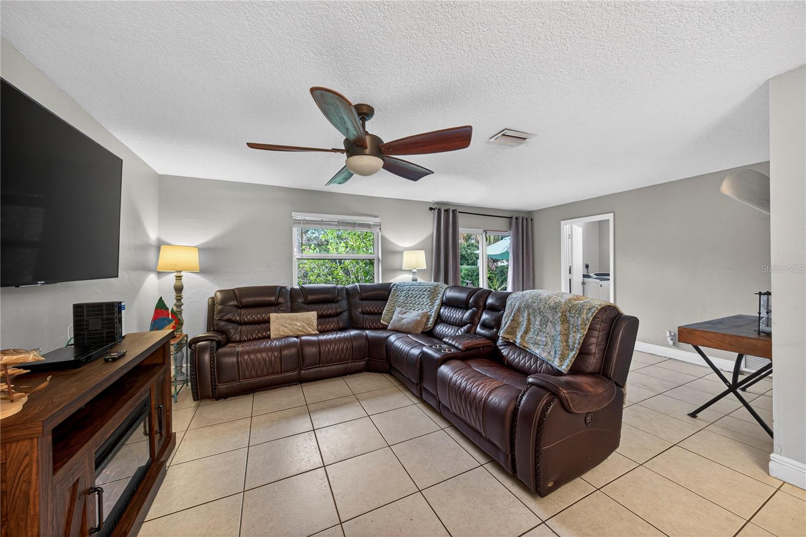 SPRINGS PARK - Residential