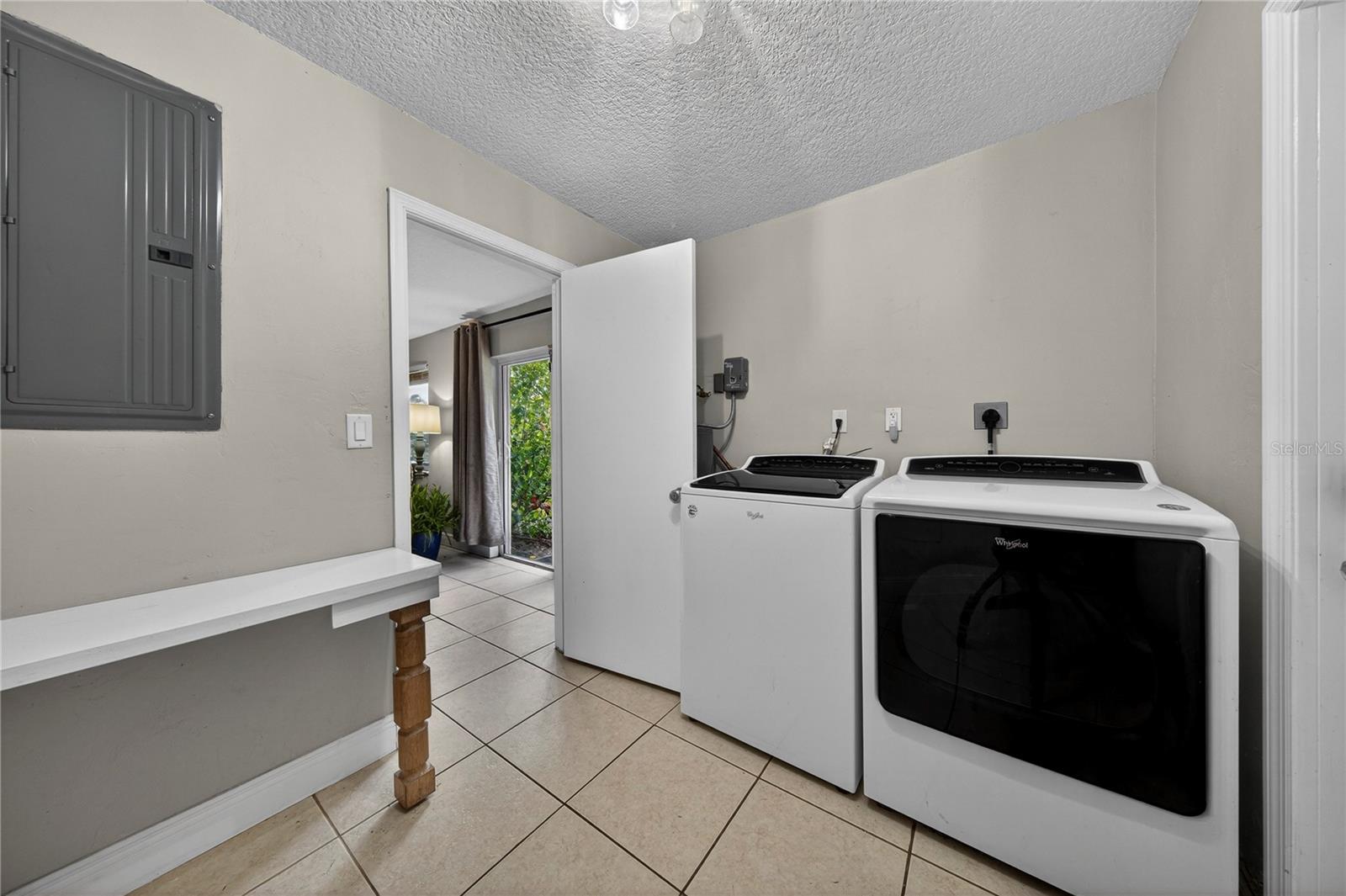 SPRINGS PARK - Residential