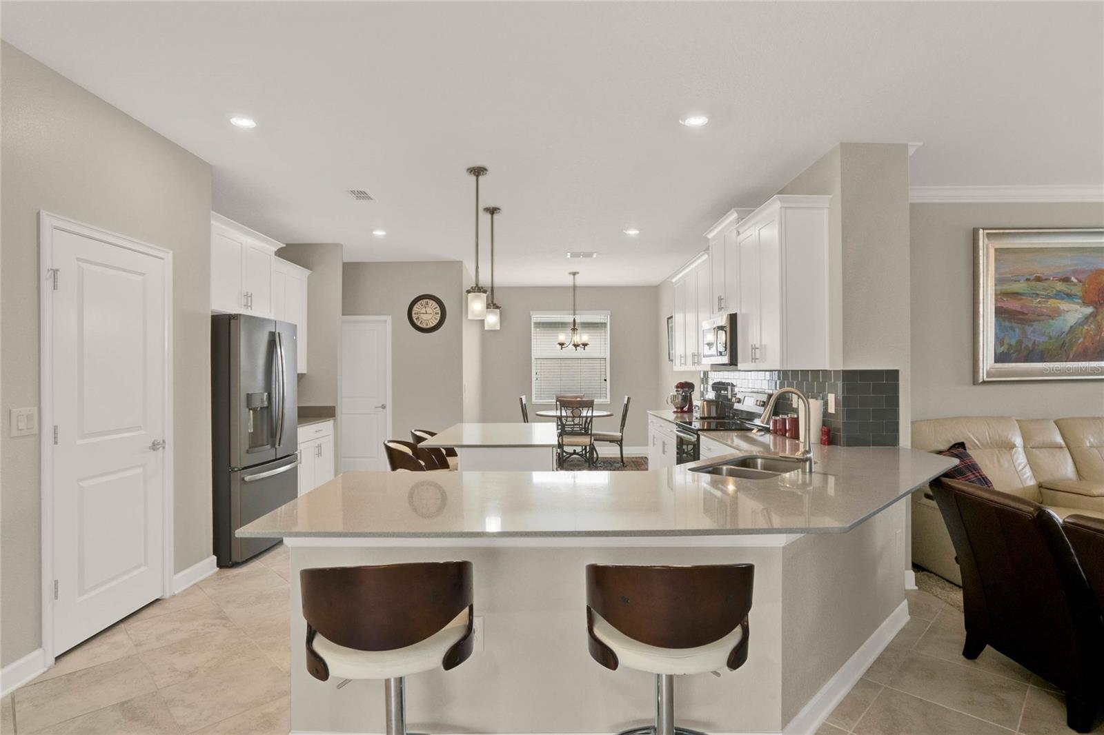 TRADITIONS PH 02 - Residential