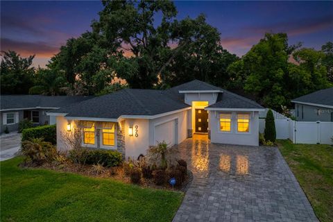 Photo of 929 Clearview Avenue, Lakeland, FL 33801 (MLS # TB8487641)
