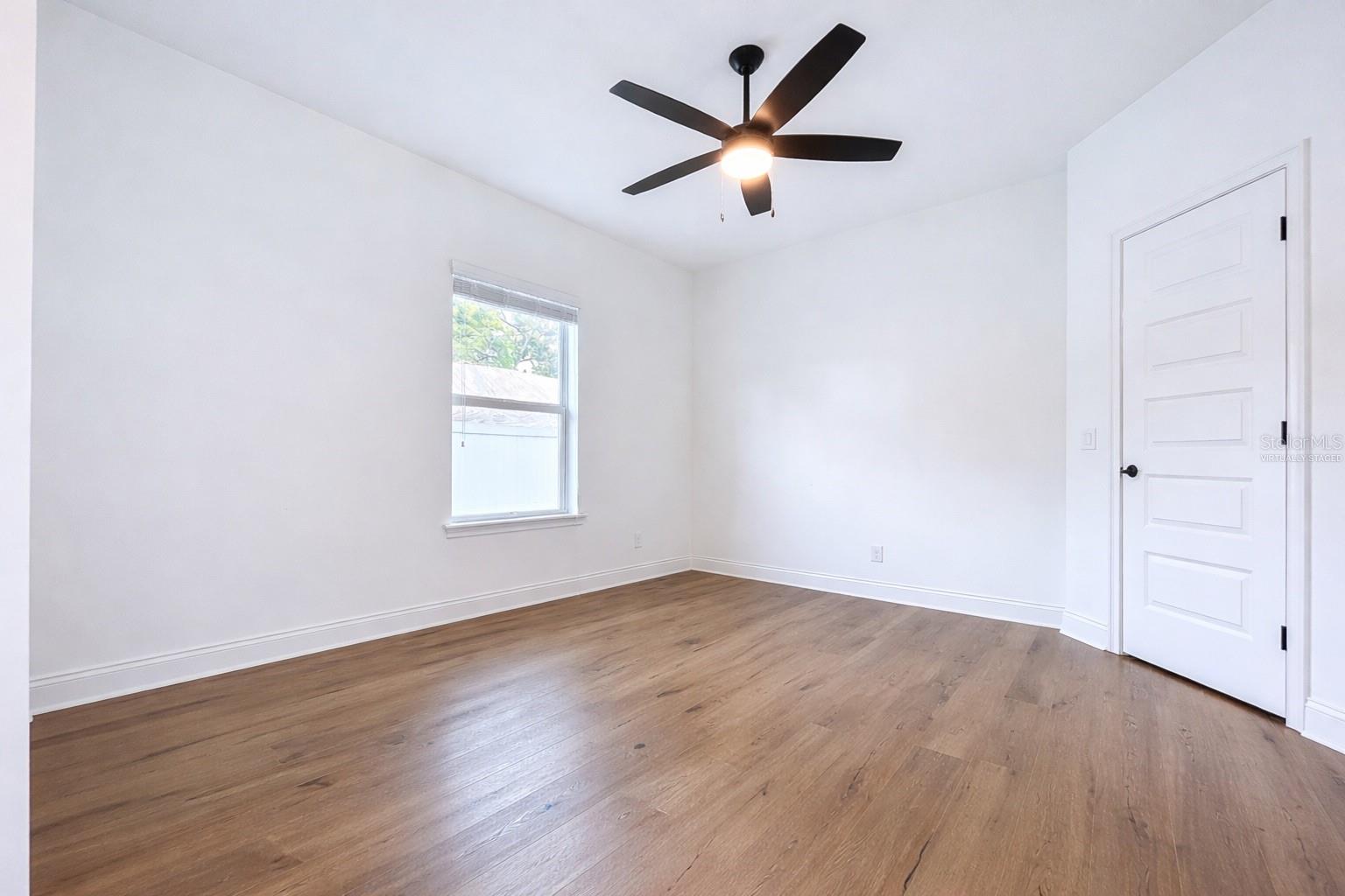 HOLLINGSWORTH TERRACE SUB - Residential