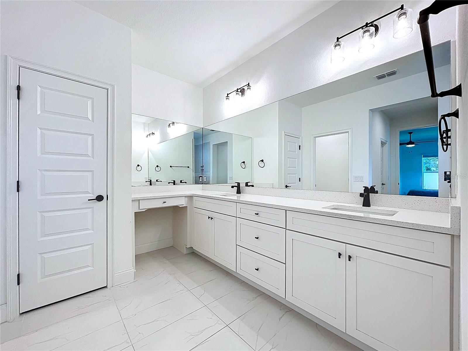 HOLLINGSWORTH TERRACE SUB - Residential