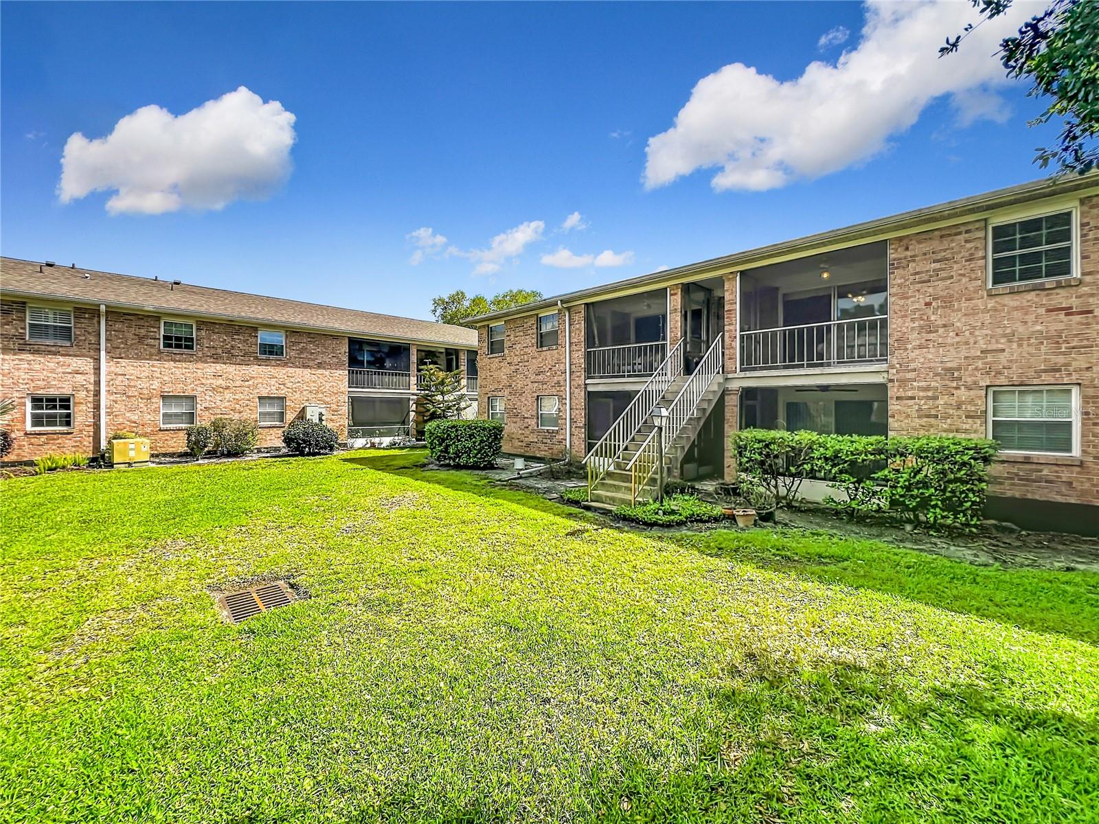 PLANTATION GARDENS - Residential