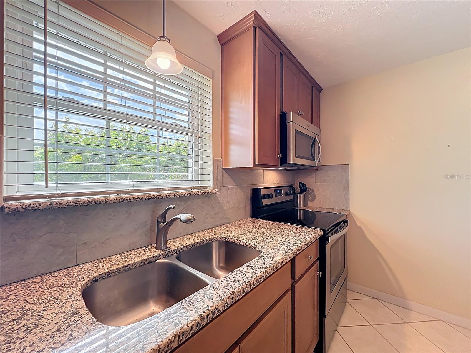 PLANTATION GARDENS - Residential