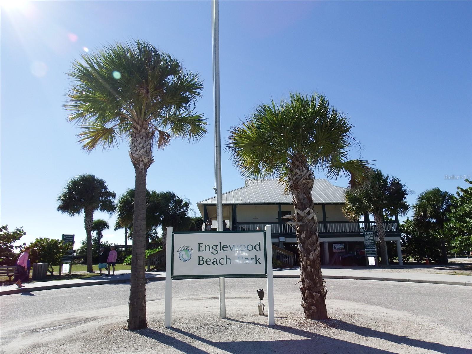 ROTONDA WEST BROADMOOR - Land