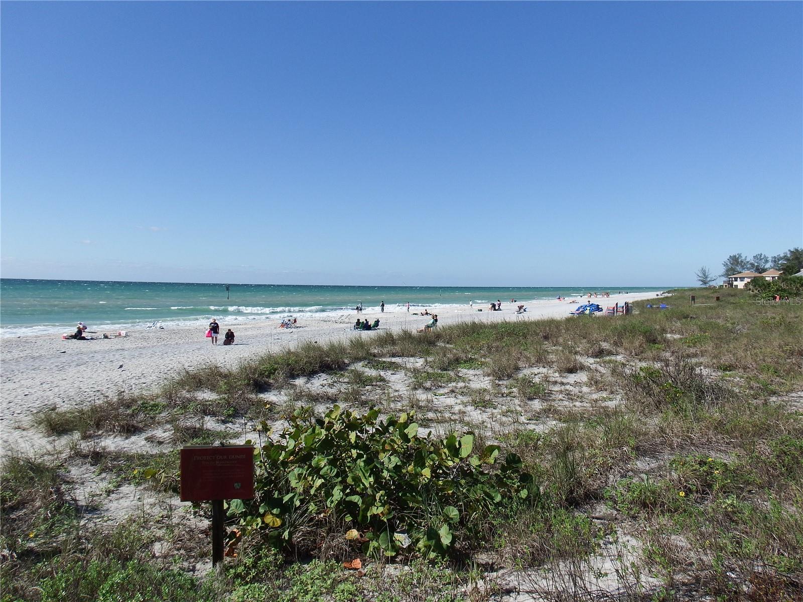 ROTONDA WEST BROADMOOR - Land