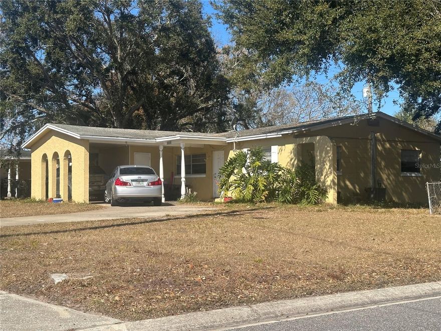 This rental property is currently leased, with the tenant having been given notice but open to remaining, offering flexibility for both investors seeking cash flow and buyers considering future occupancy. Ideally located near major highways and downtown, the property provides strong rental appeal and long-term growth potential. A great option for investors looking to secure a property in a high-demand, centrally located area.