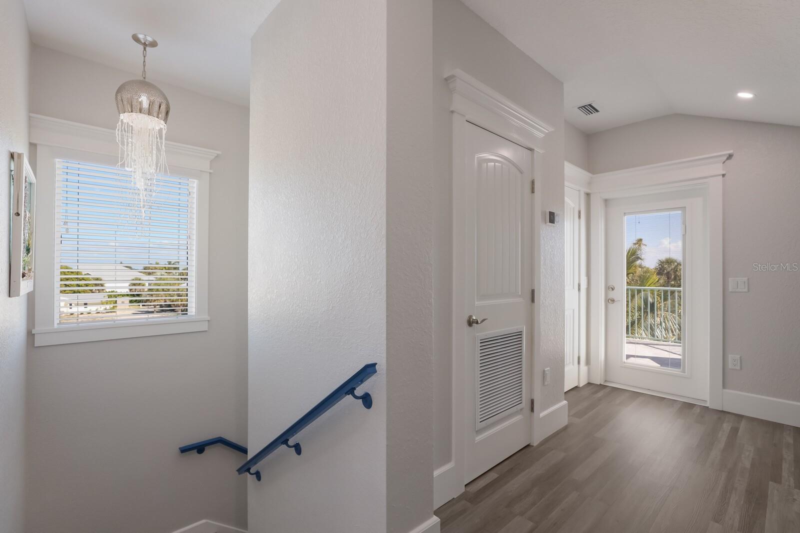 ANNA MARIA BEACH - Residential