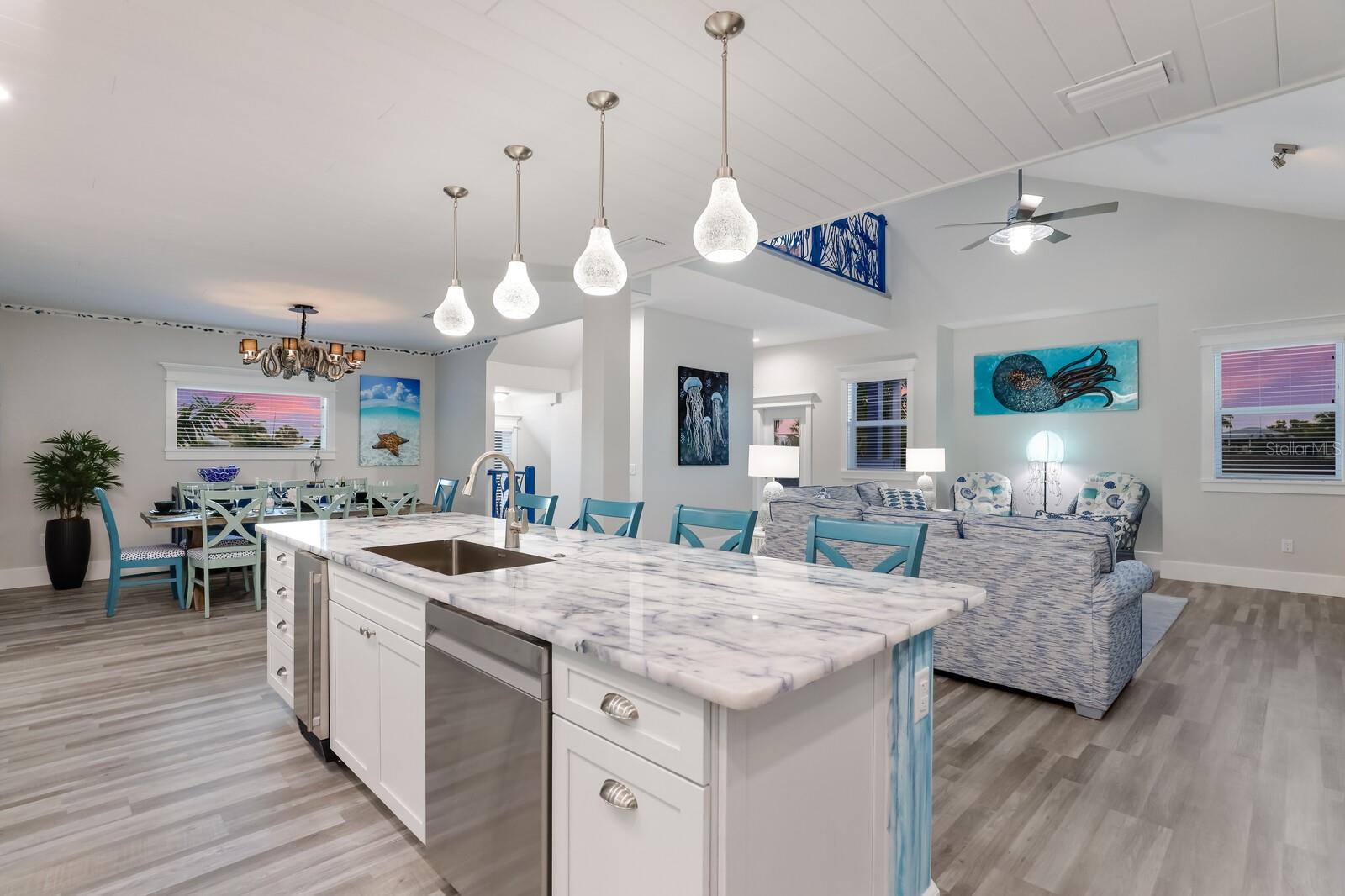 ANNA MARIA BEACH - Residential