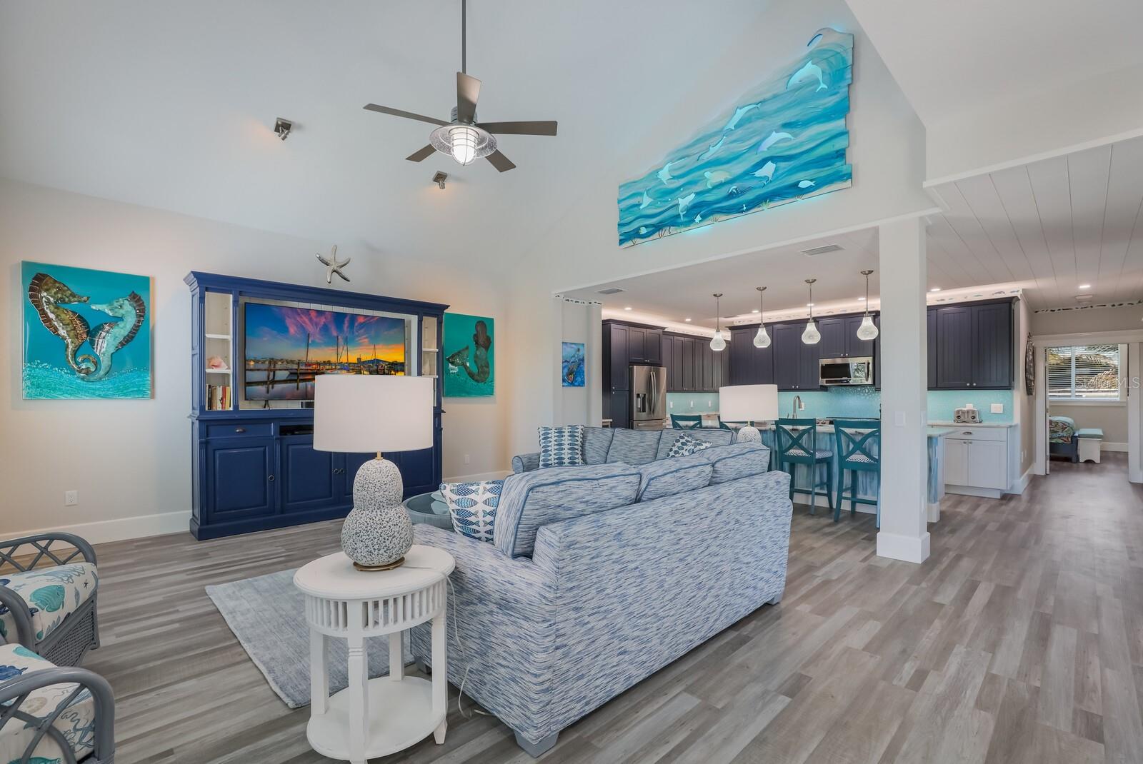 ANNA MARIA BEACH - Residential