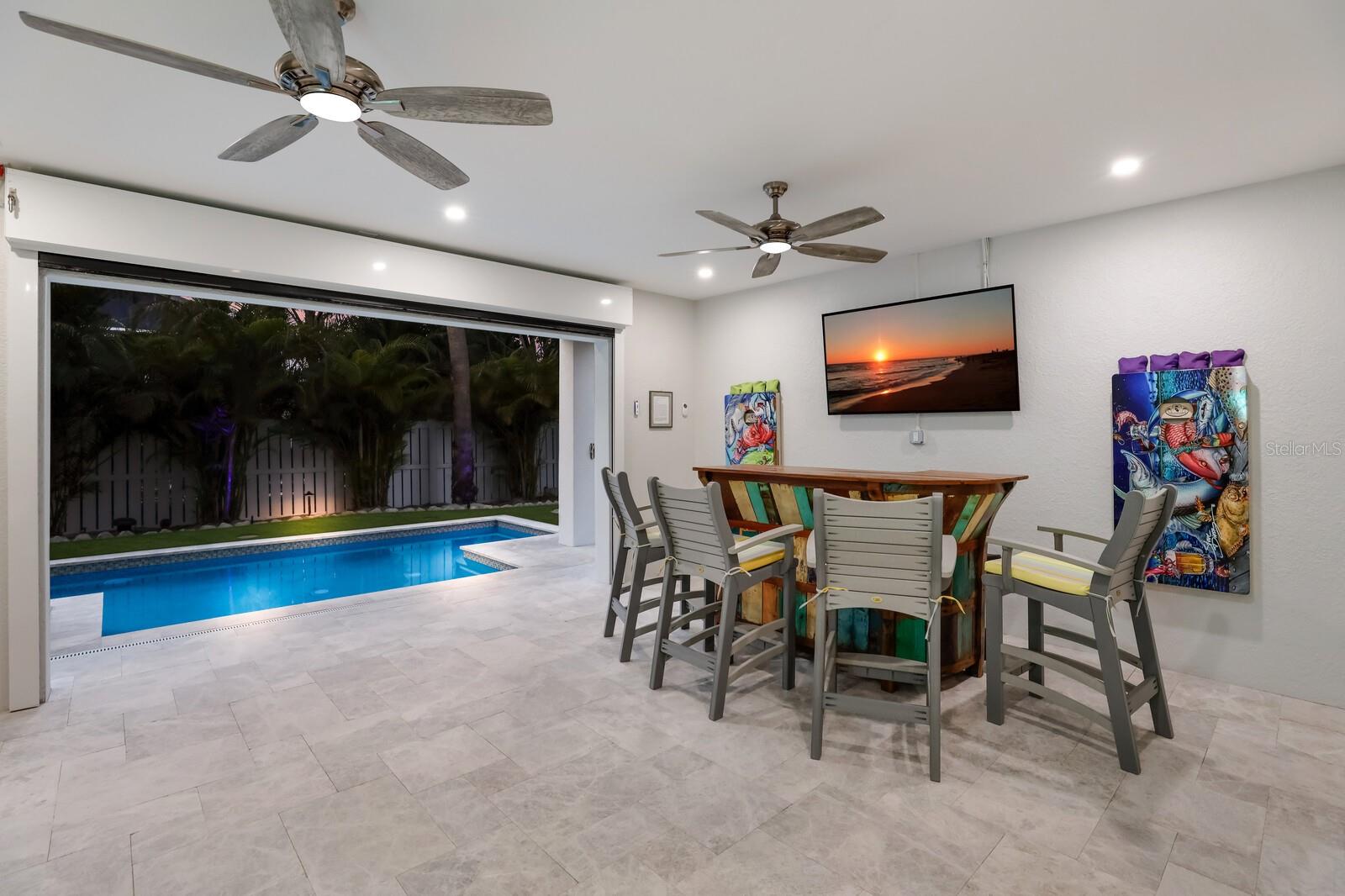 ANNA MARIA BEACH - Residential