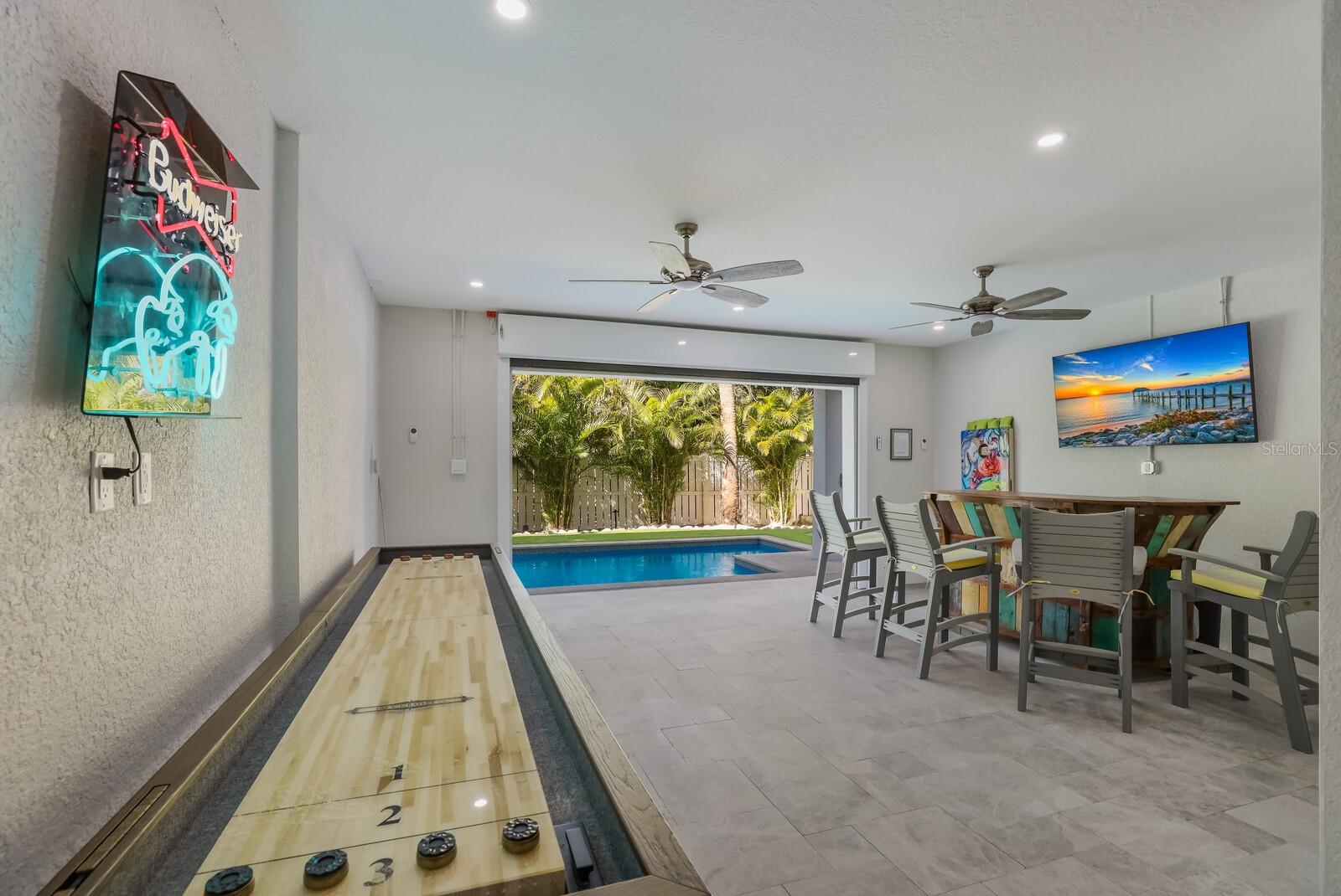 ANNA MARIA BEACH - Residential