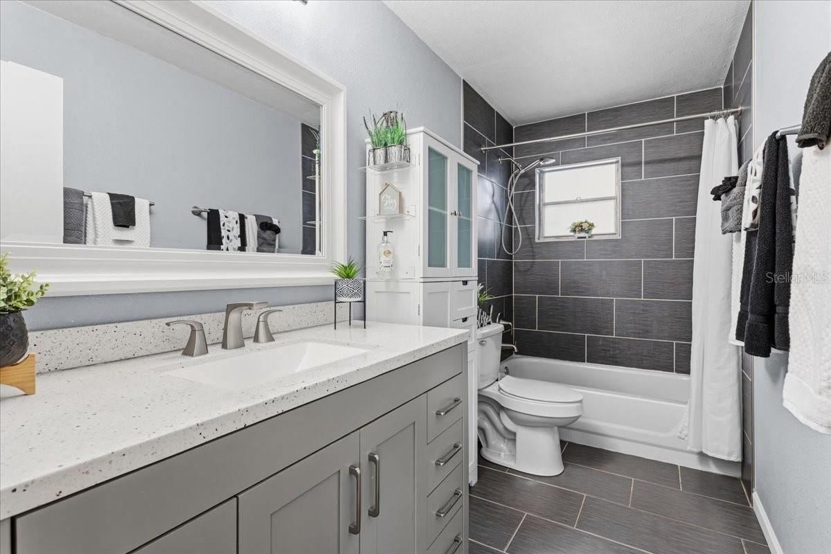 SOUTHSIDE TERRACE - Residential