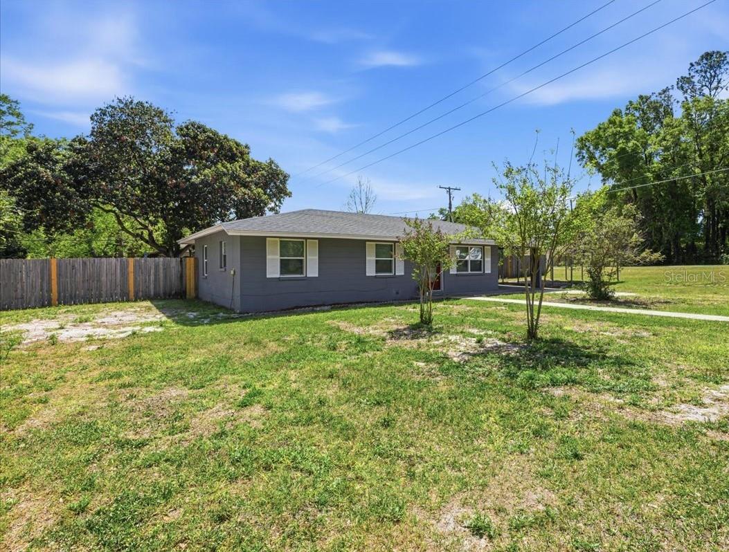 SOUTHSIDE TERRACE - Residential