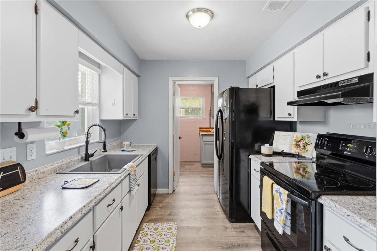 SOUTHSIDE TERRACE - Residential