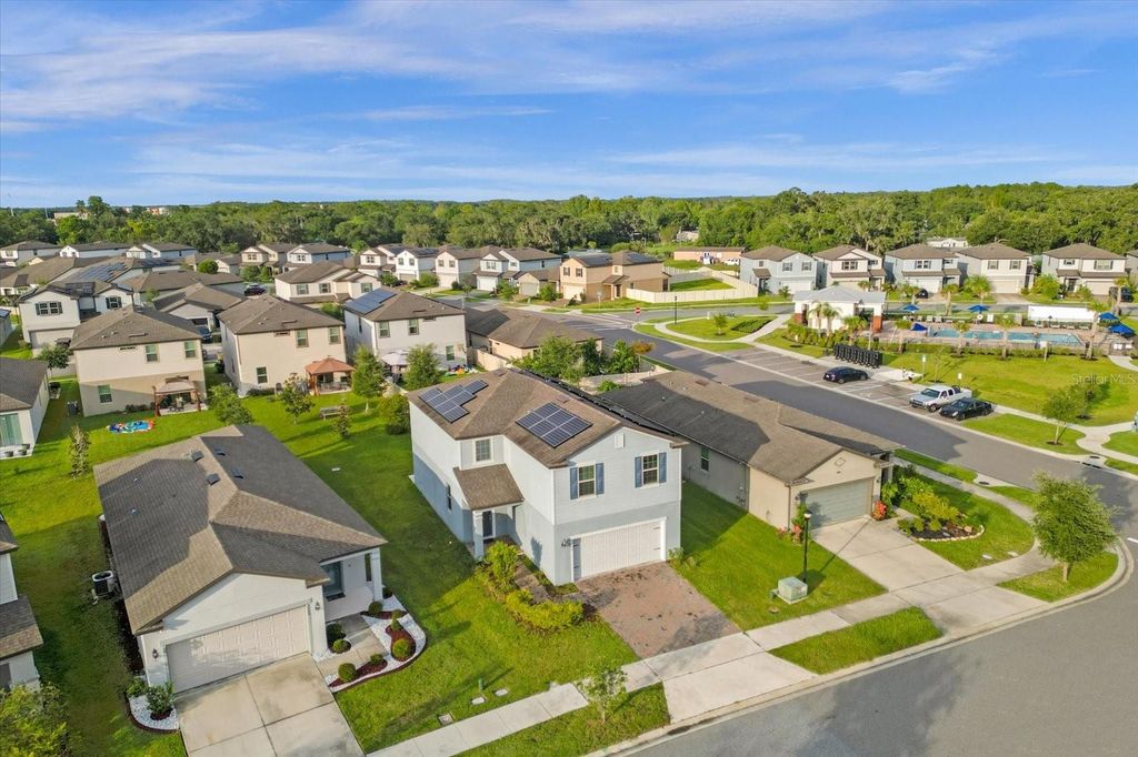 Photo of 3504 Southern Cross Loop, Kissimmee, FL 34744 (MLS # O6402309)