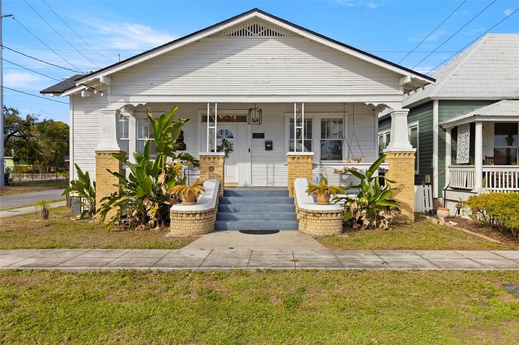 Photo of 2502 E 10th Avenue, Tampa, FL 33605 (MLS # TB8461746)