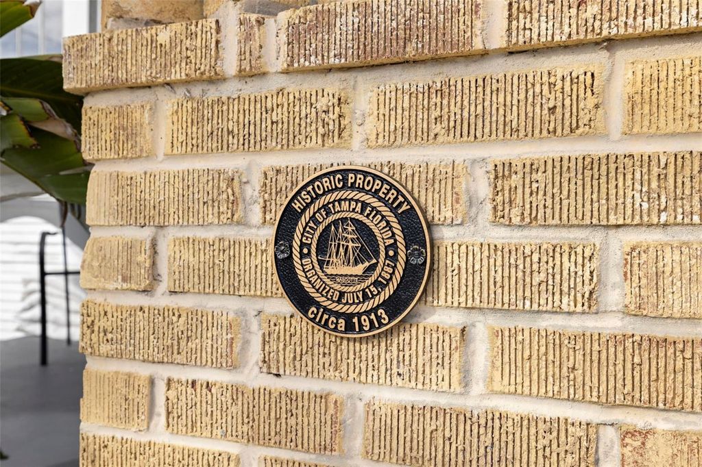 Photo of 2502 E 10th Avenue, Tampa, FL 33605 (MLS # TB8461746)