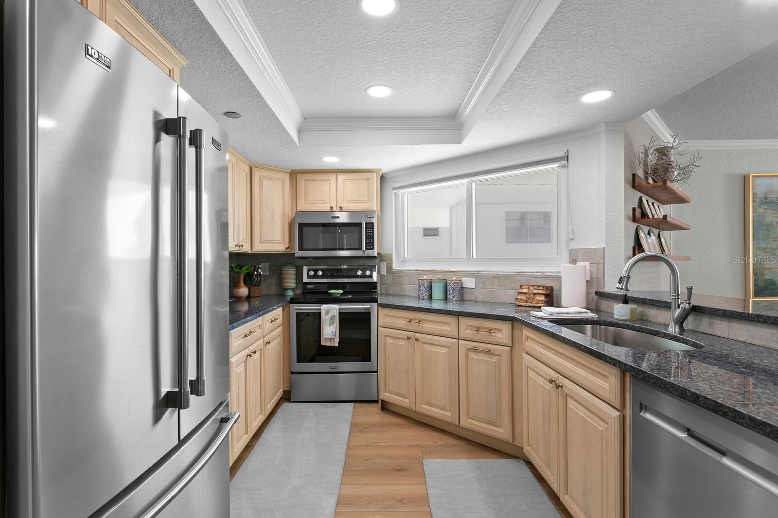 MARINERS LIGHT CONDO - Residential