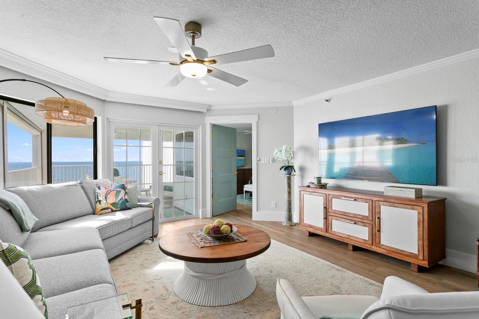 MARINERS LIGHT CONDO - Residential