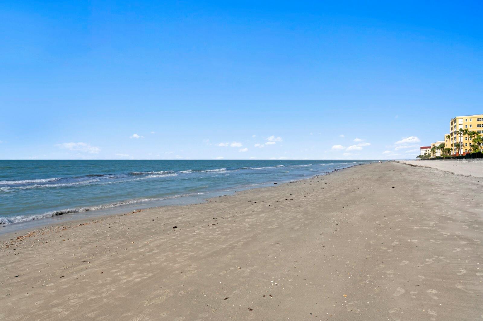 MARINERS LIGHT CONDO - Residential