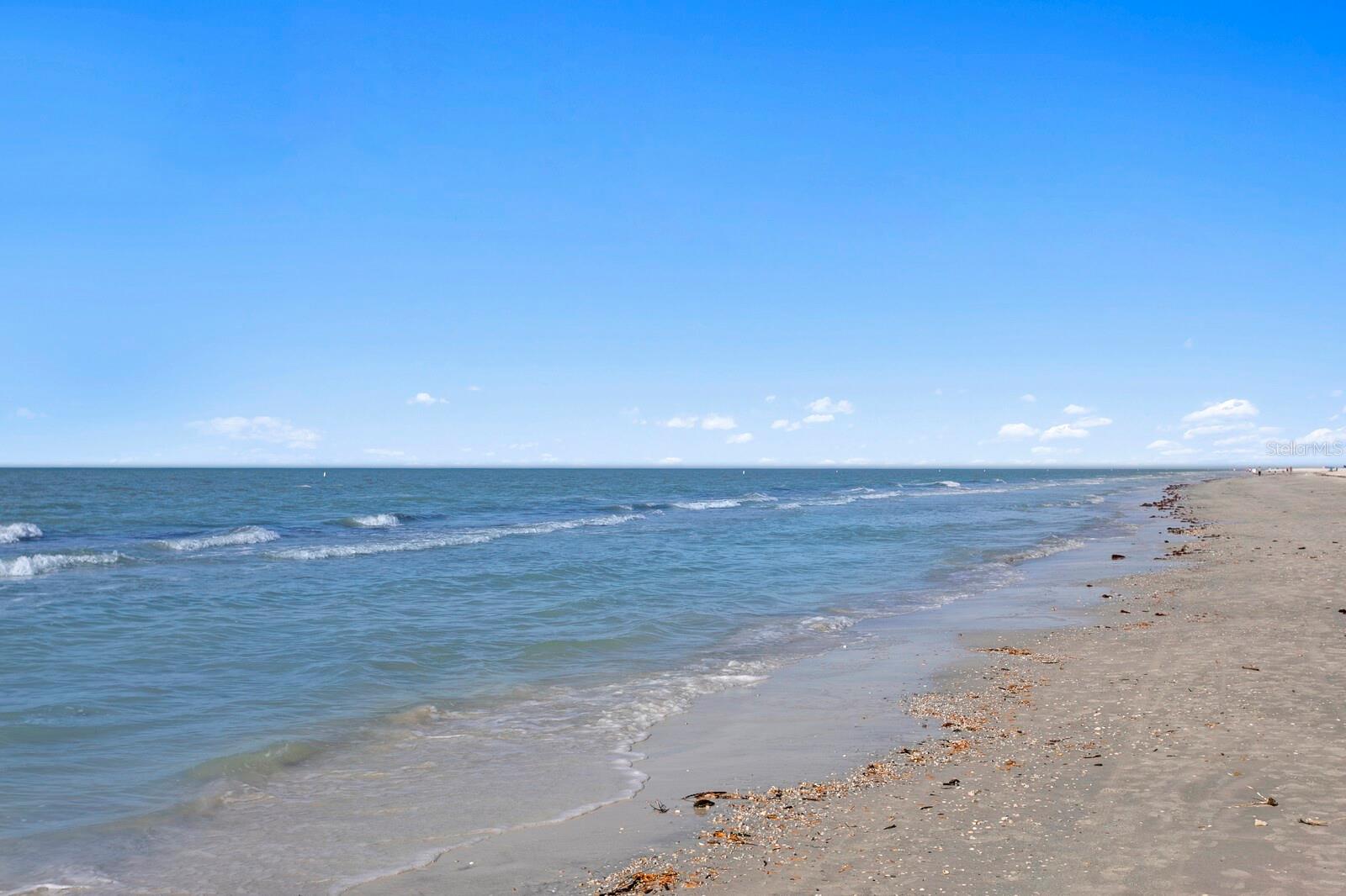 MARINERS LIGHT CONDO - Residential