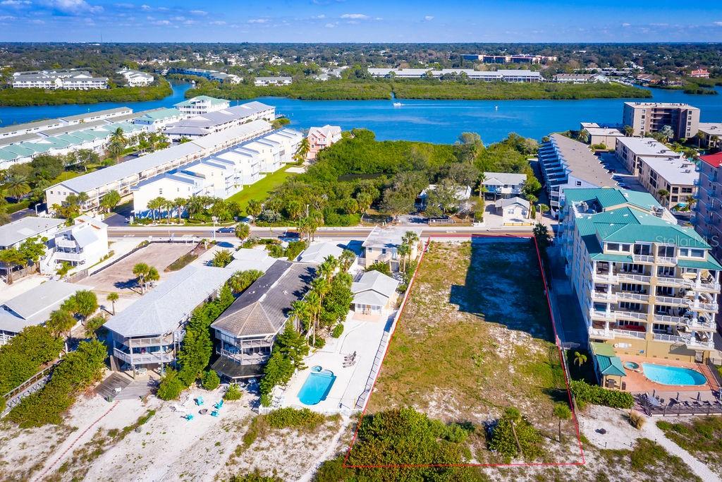 INDIAN ROCK SOUTH SHORE - Land