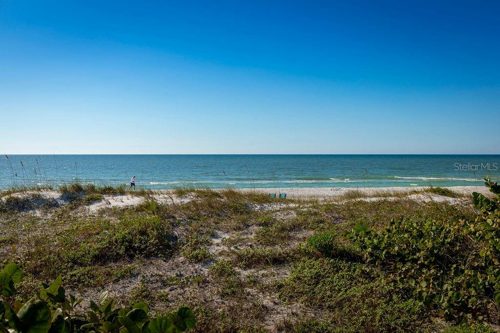 INDIAN ROCK SOUTH SHORE - Land