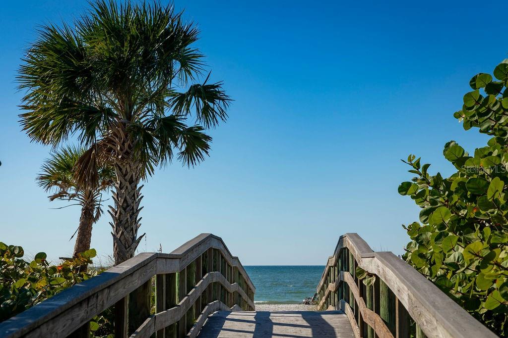 INDIAN ROCK SOUTH SHORE - Land