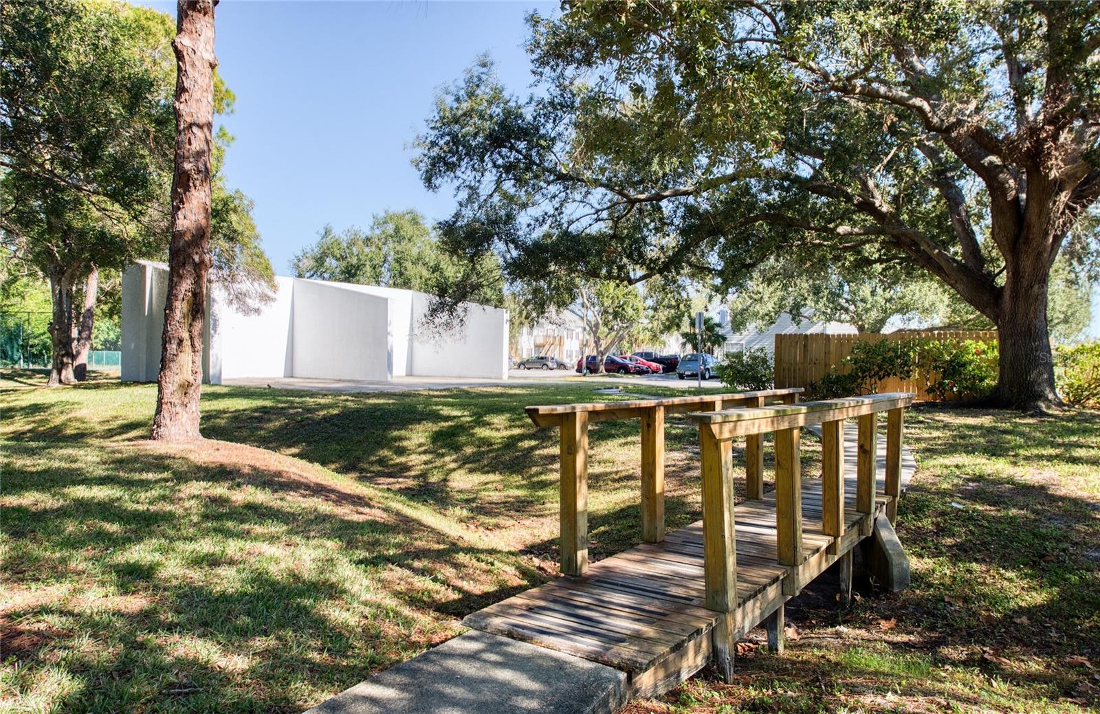 MANOR CONDO - Residential