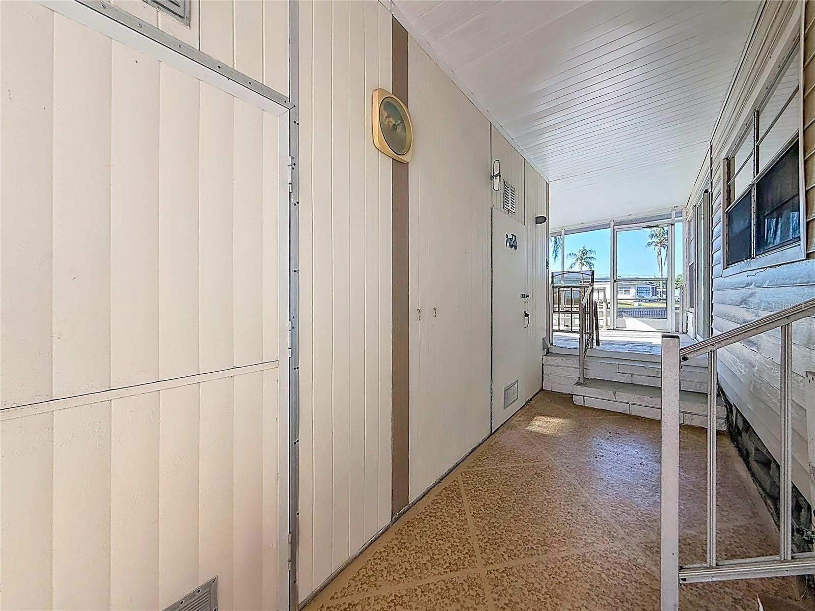 HOLIDAY SHORES MOBILE PARK UNREC - Residential