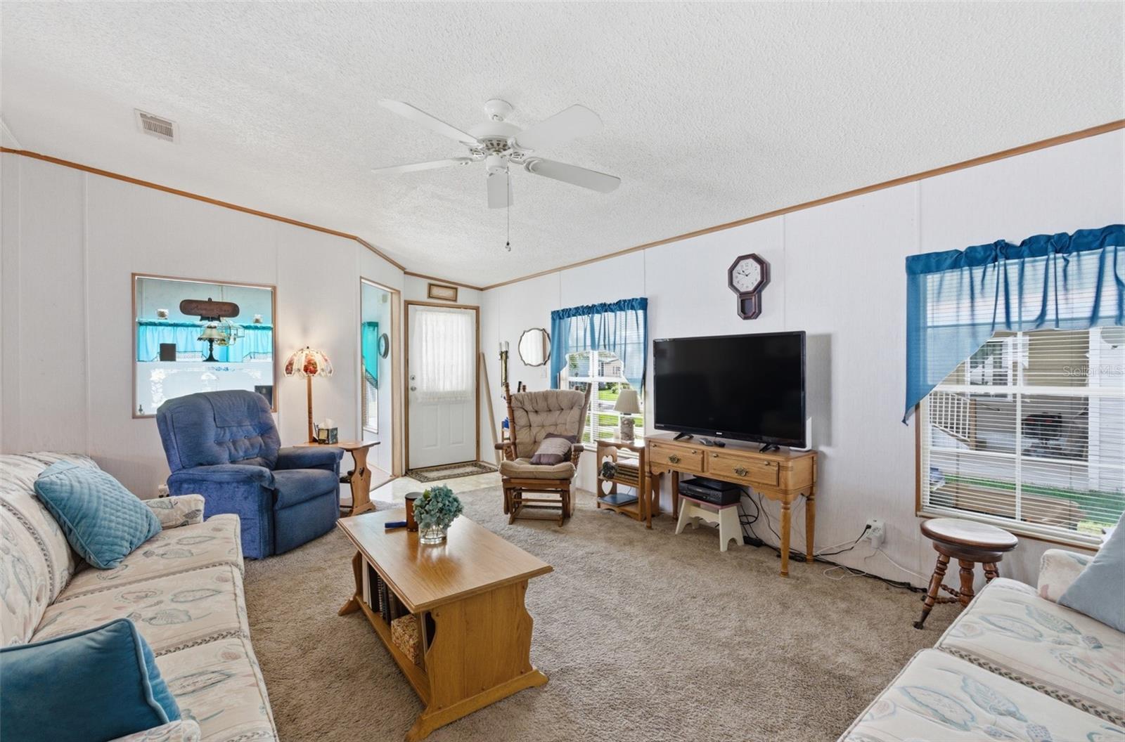 TAVARES FOX RUN MOBILE HOME - Residential