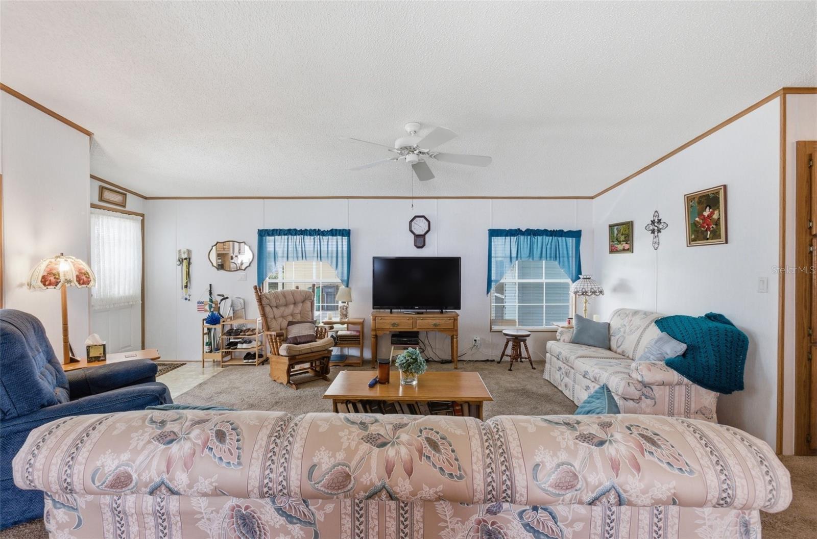 TAVARES FOX RUN MOBILE HOME - Residential