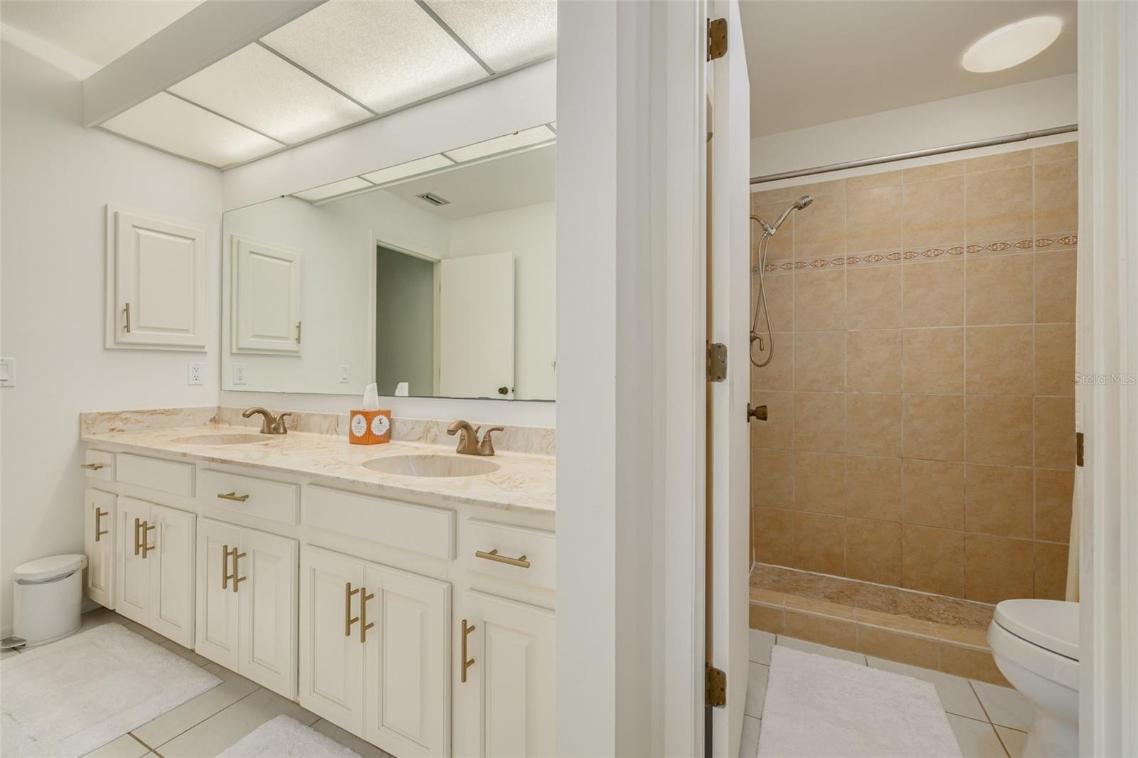 EAGLE CHASE - Residential