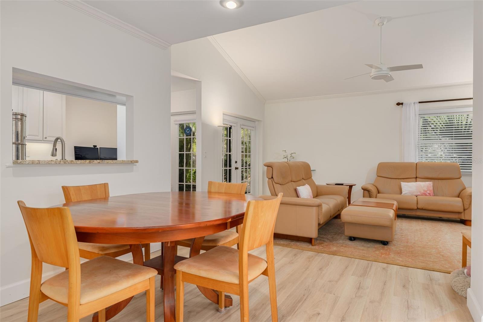 EAGLE CHASE - Residential