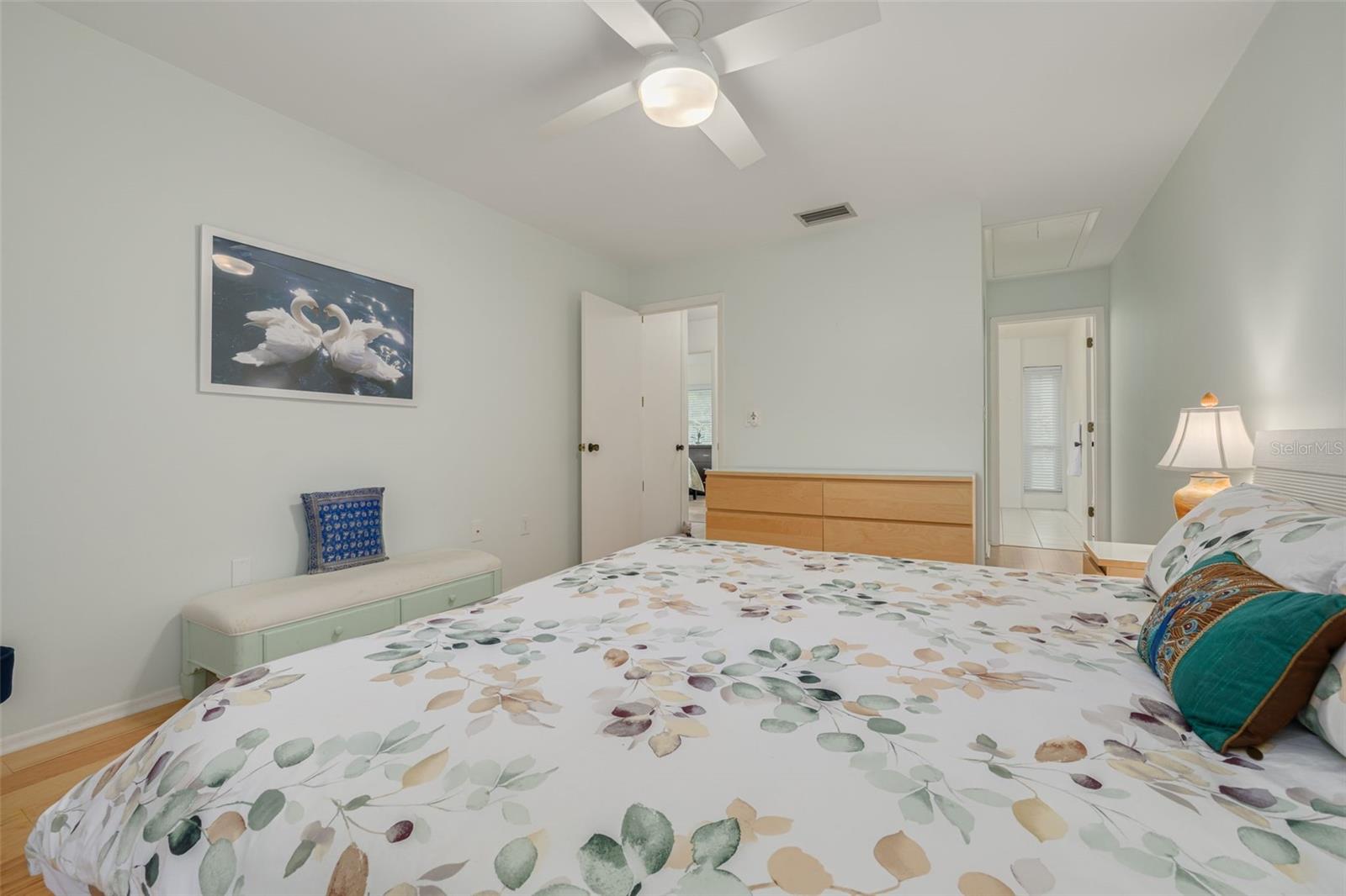 EAGLE CHASE - Residential