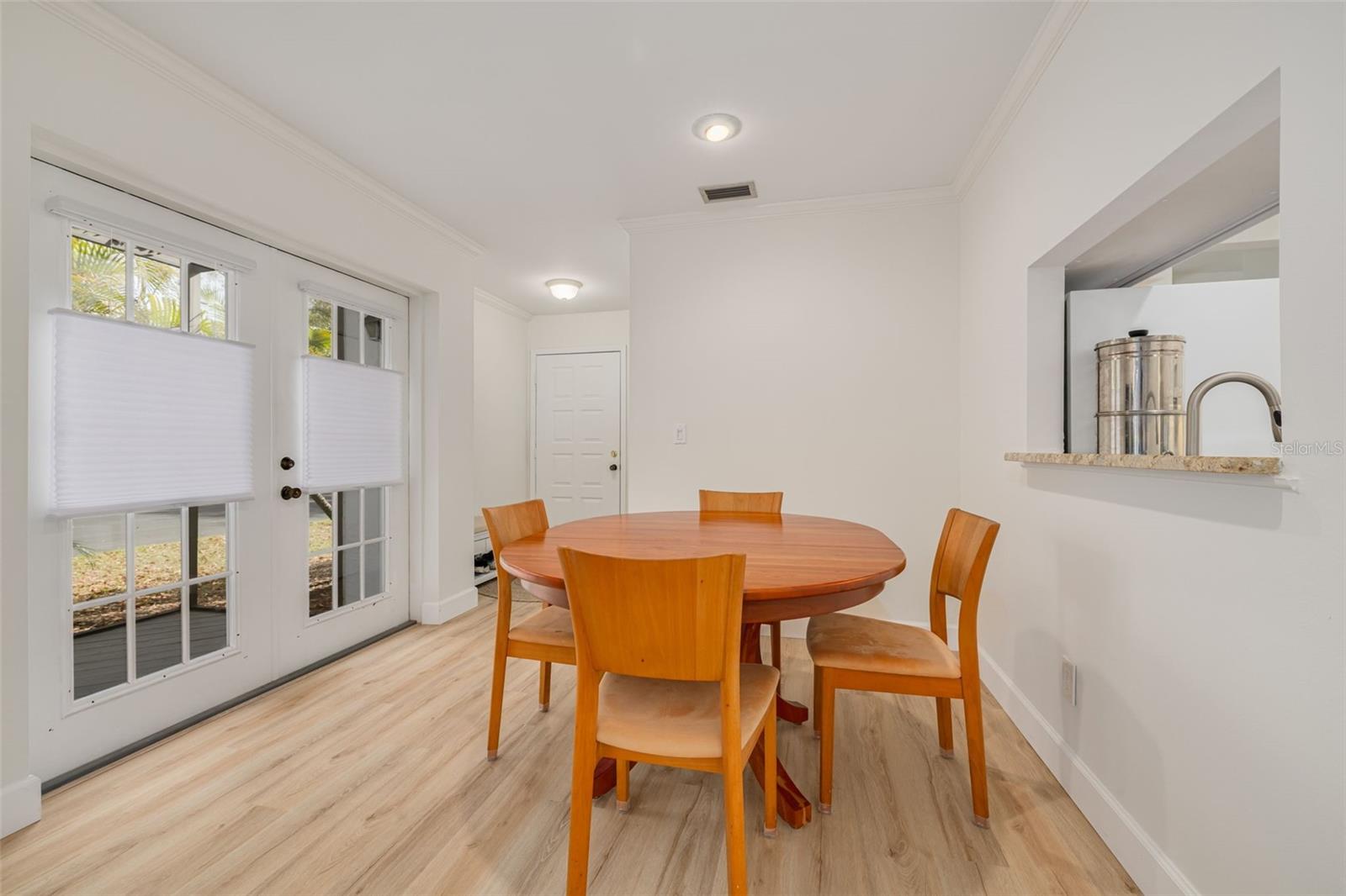 EAGLE CHASE - Residential