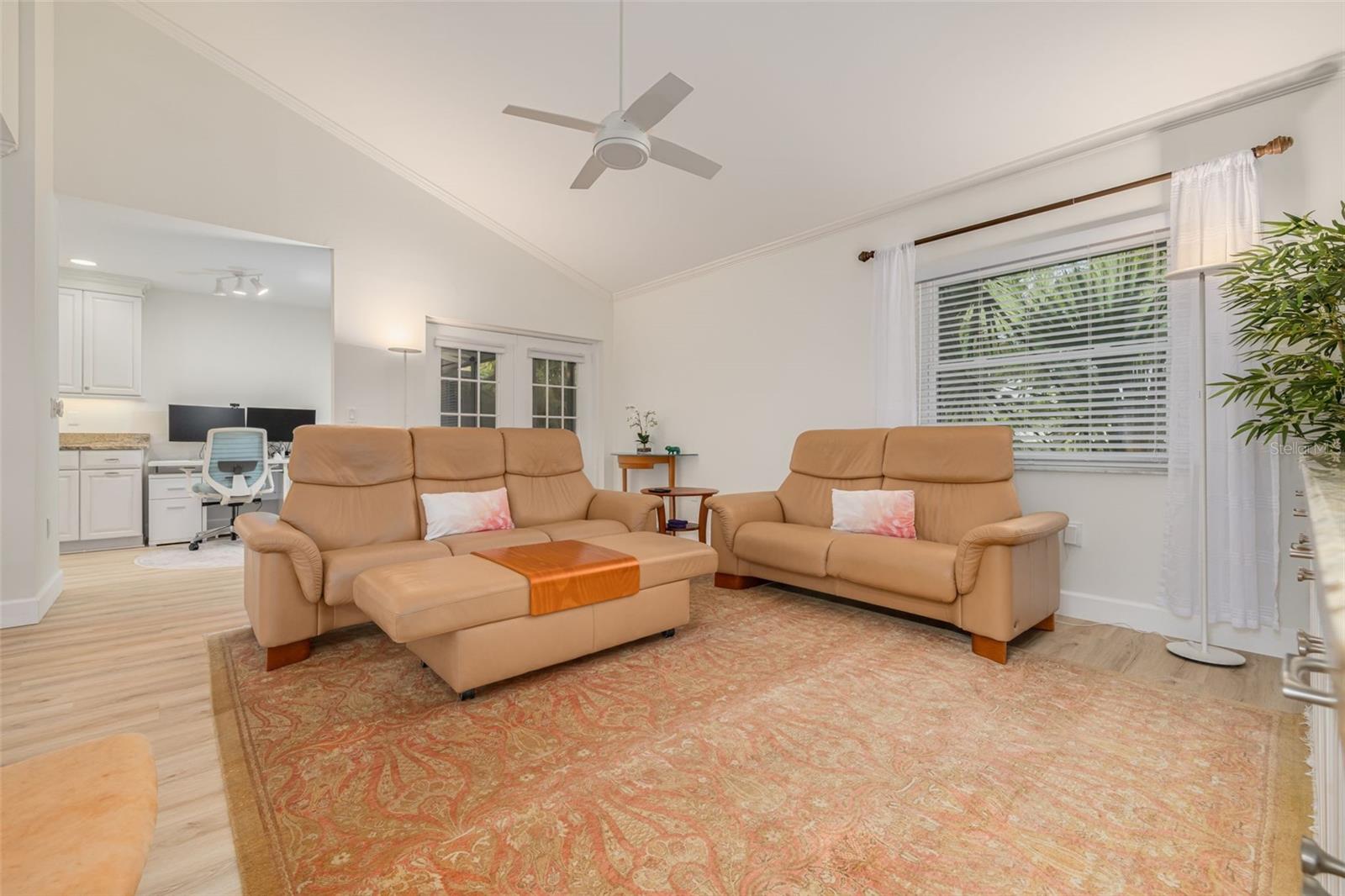 EAGLE CHASE - Residential