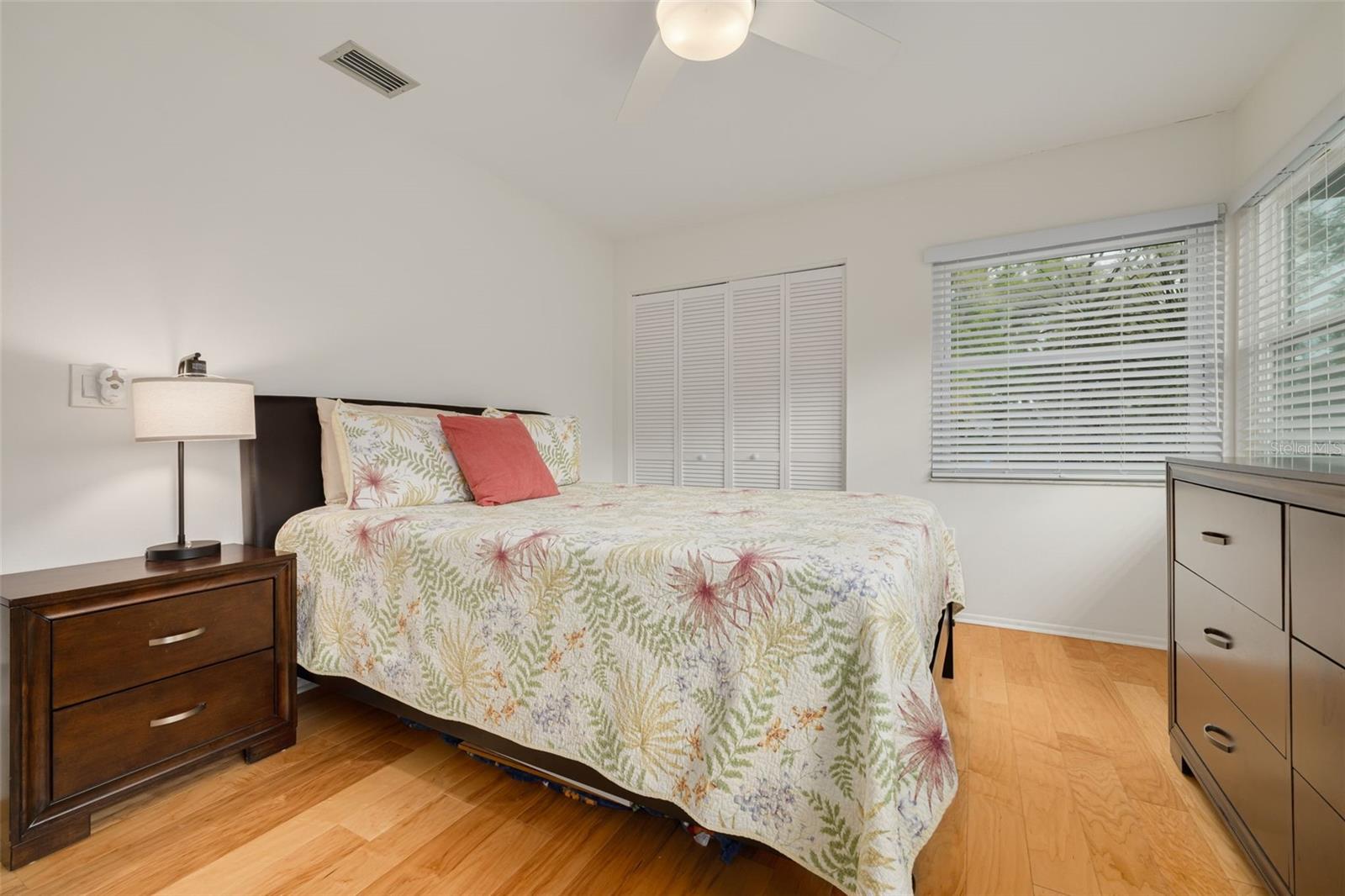 EAGLE CHASE - Residential