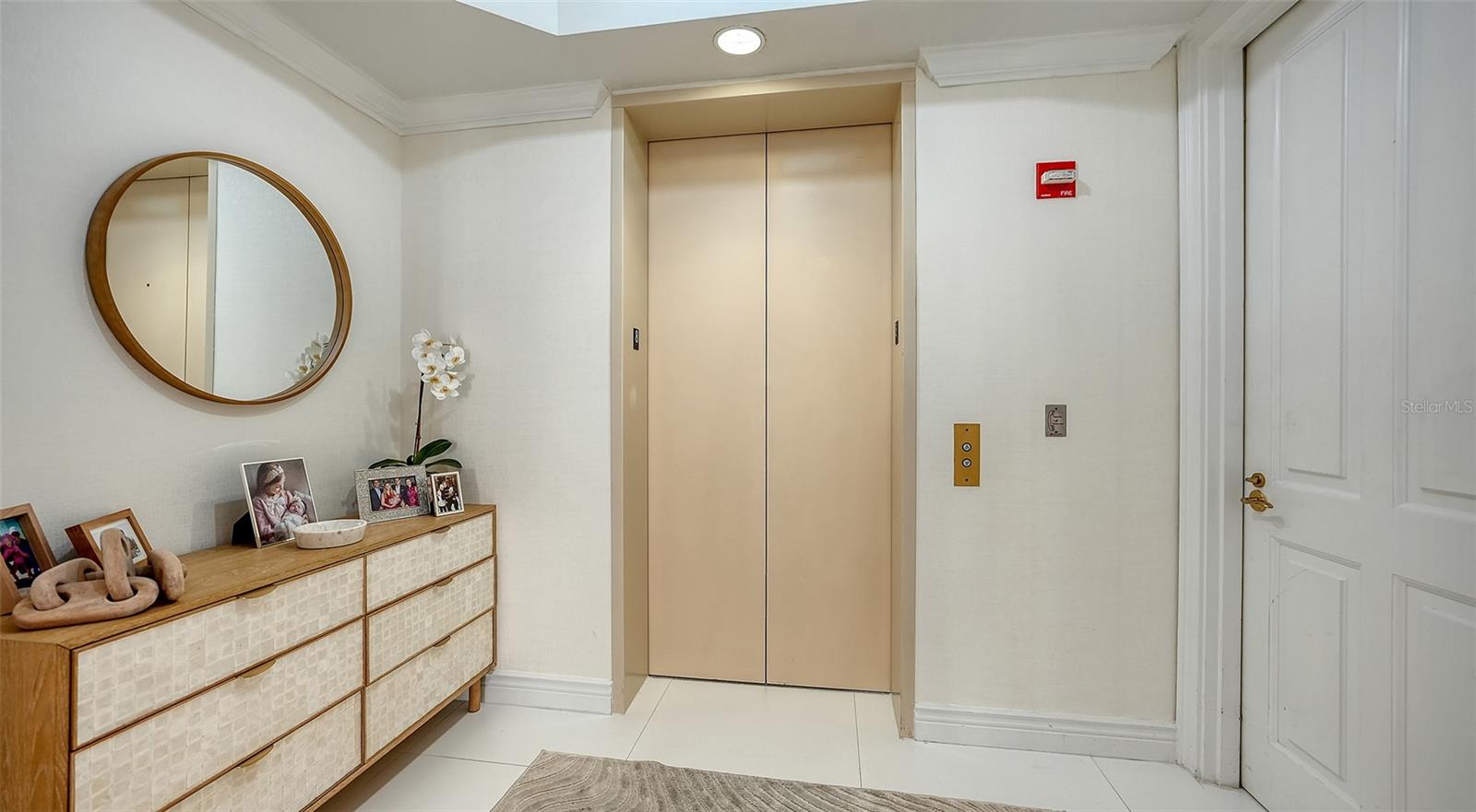 THE TOWER RESIDENCES - Residential Lease