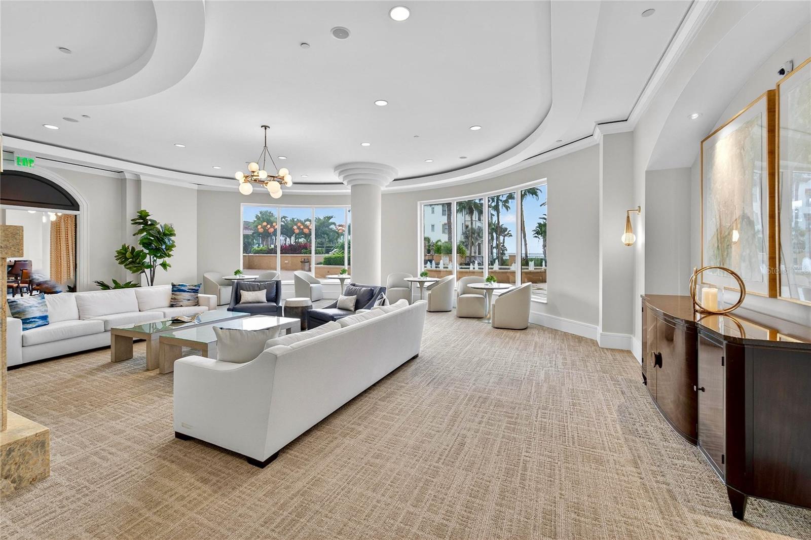 CASTILLO AT WESTSHORE YACHT CL - Residential