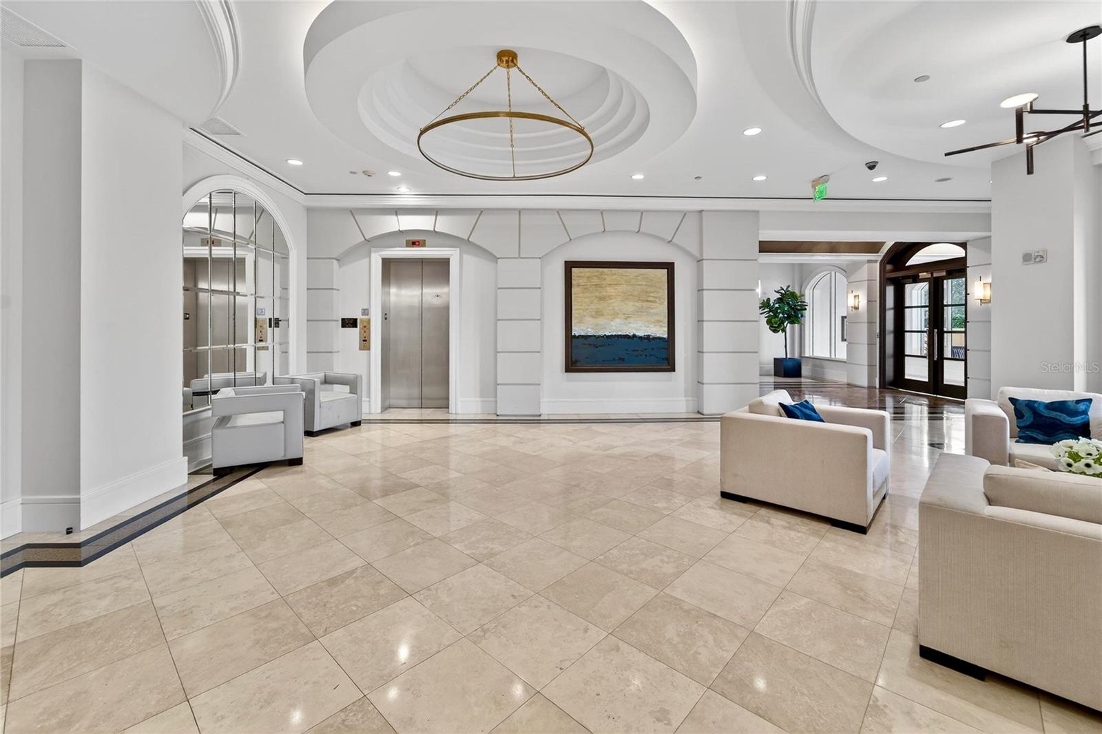 CASTILLO AT WESTSHORE YACHT CL - Residential