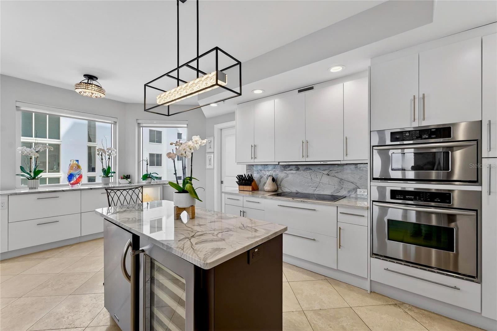 CASTILLO AT WESTSHORE YACHT CL - Residential